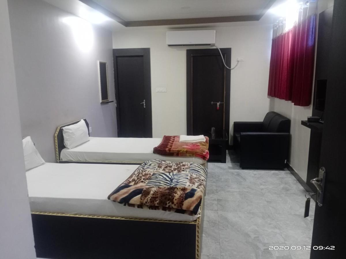 Hotel Sunaina International Gaya Exterior foto